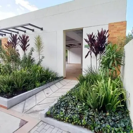 Beautiful And Cozy Apartment Villeta Exterior photo